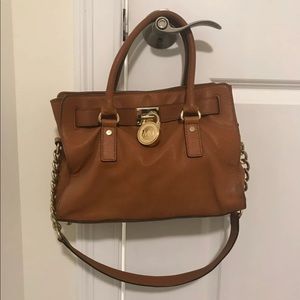 Micheal Kors Purse